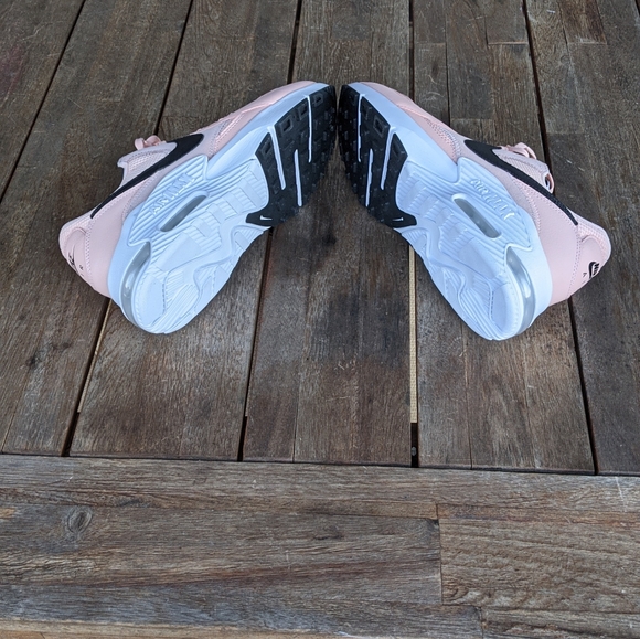 Nike Air Max Excee Women's Size 12 - Picture 7 of 8